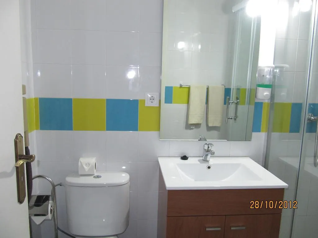 Go Hostel Лиссабон Отель